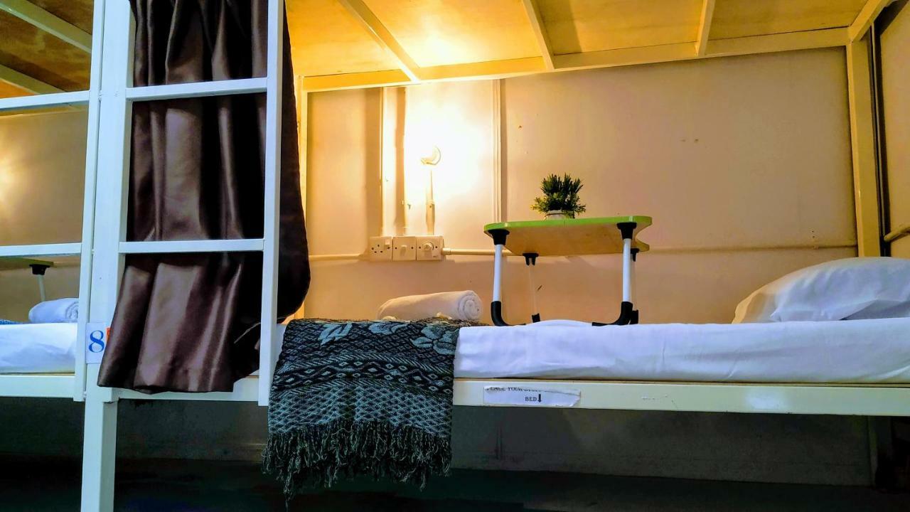 Get Inn Backpackers Kota Kinabalu Exteriör bild