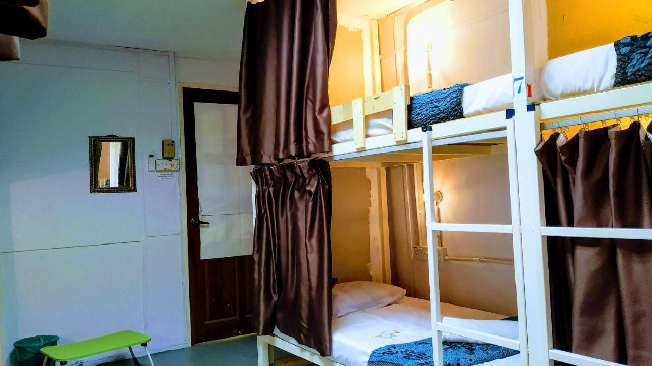 Get Inn Backpackers Kota Kinabalu Exteriör bild